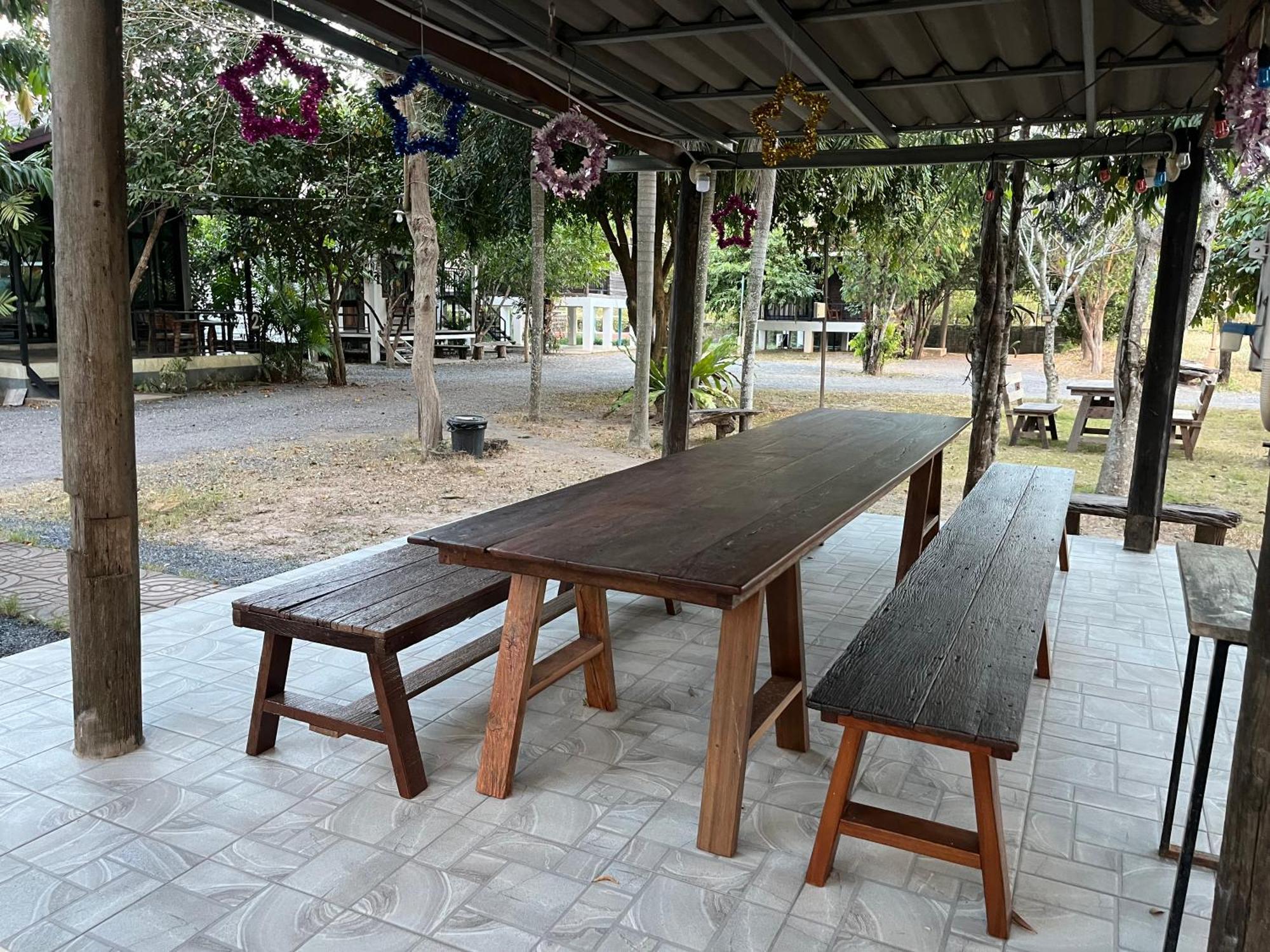 Sangkaset Resort Ban Mong Muang Esterno foto