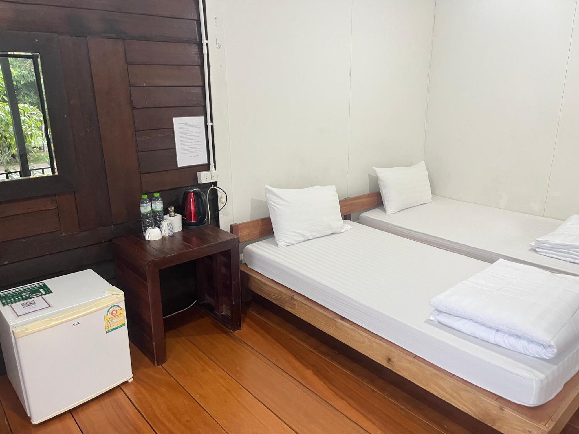 Sangkaset Resort Ban Mong Muang Esterno foto