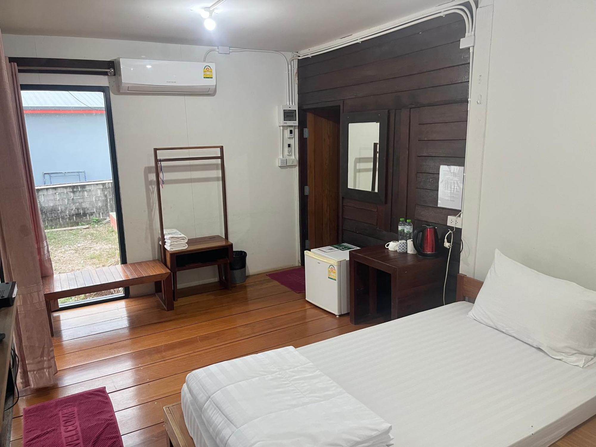 Sangkaset Resort Ban Mong Muang Esterno foto